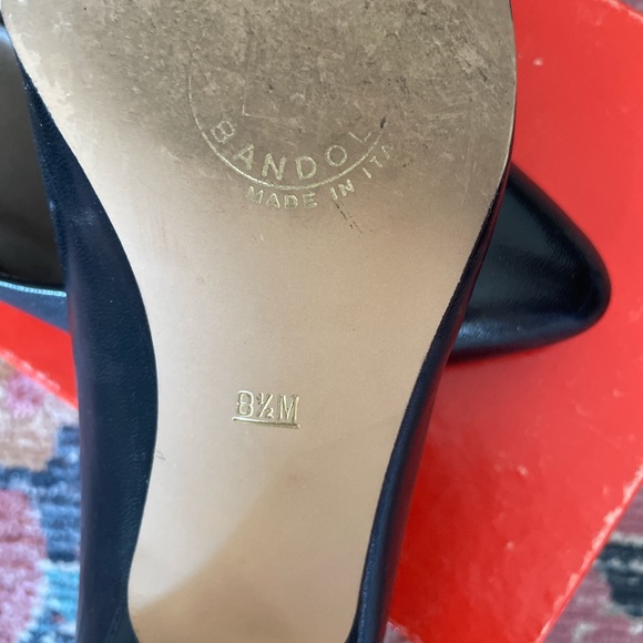 Lightly worn bandolino heels - Picture 3 of 3